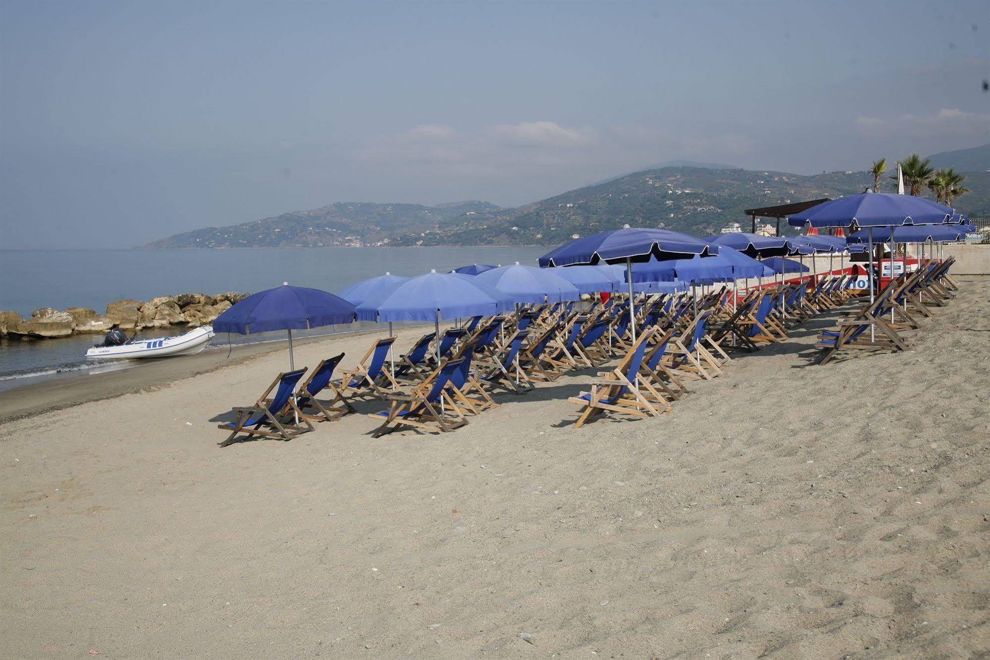 Hotel Leucosya Marina Di Casal Velino 외부 사진